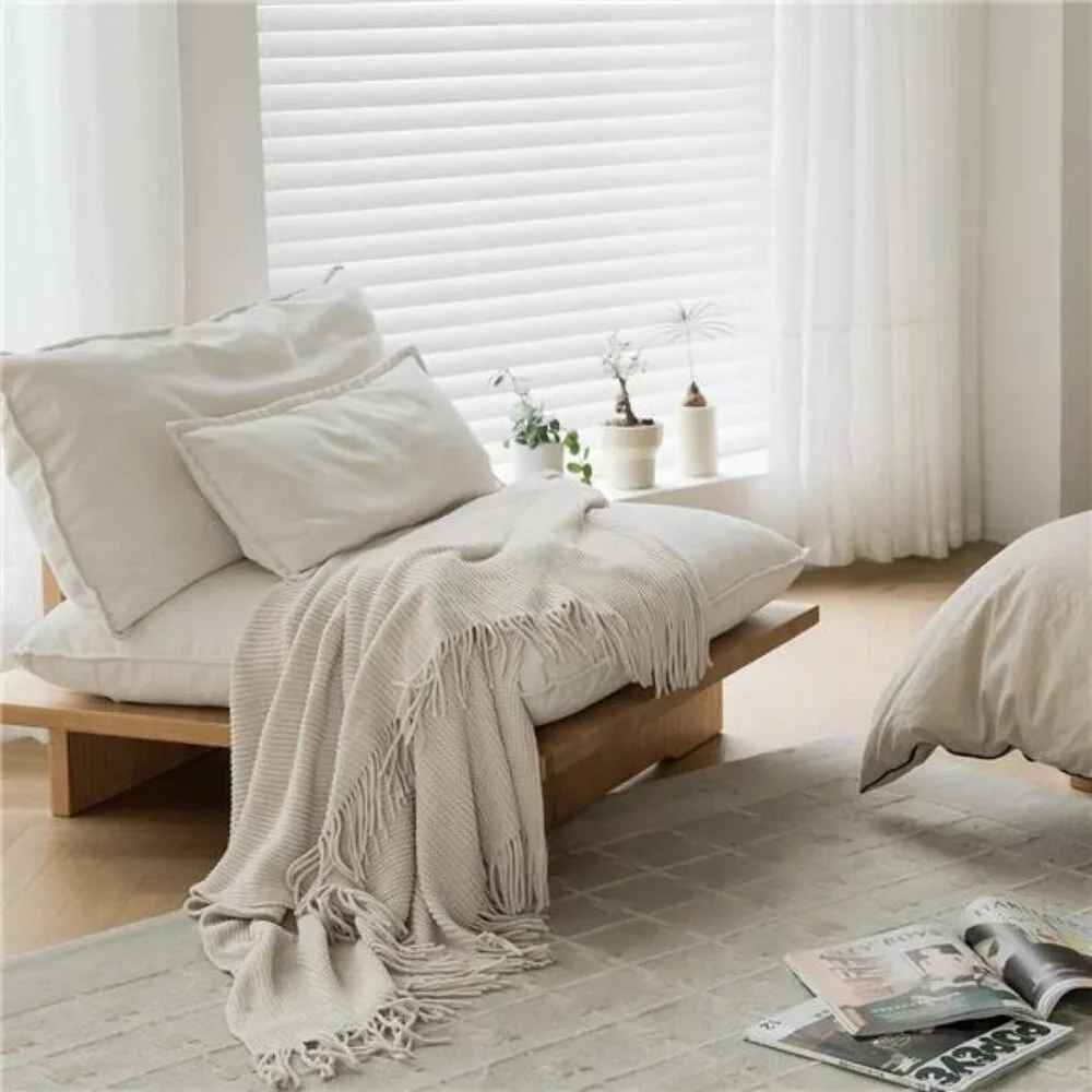 NEW West Elm Boho Cream Ivory Tassel Chenille Knit Throw Blanket - 50
